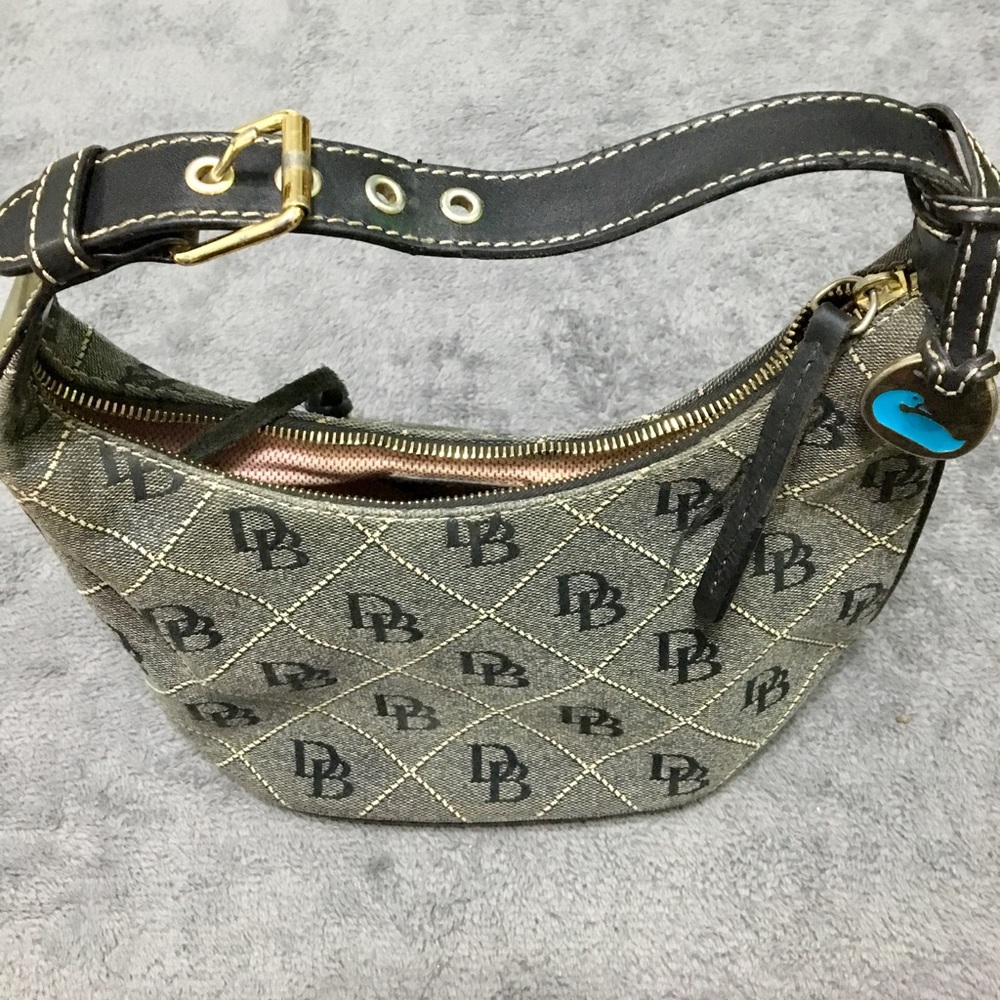 Dooney & Bourke small bucket